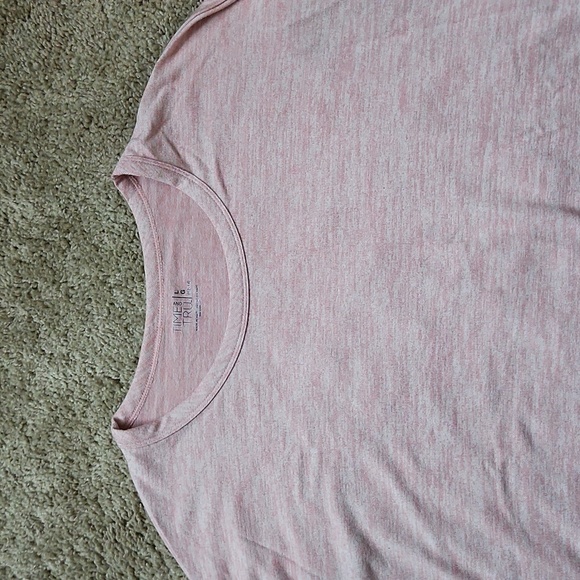 Time and Tru light pink long sleeve shirt, oversized size L - Picture 3 of 6
